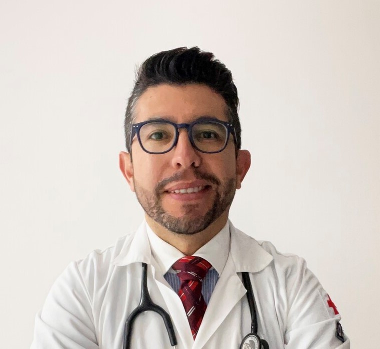 Dr. Esteban Ortiz-Prado